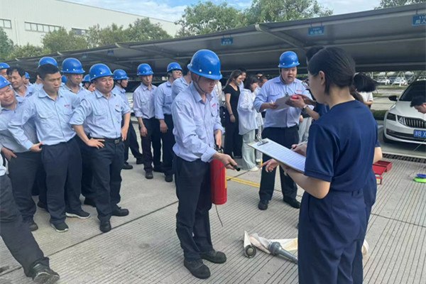 筑牢安全防線！奇億金屬開展全員安全消防實戰培訓 圖2